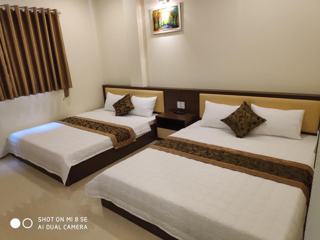Ngoc Anh Hotel Ha Long Esterno foto