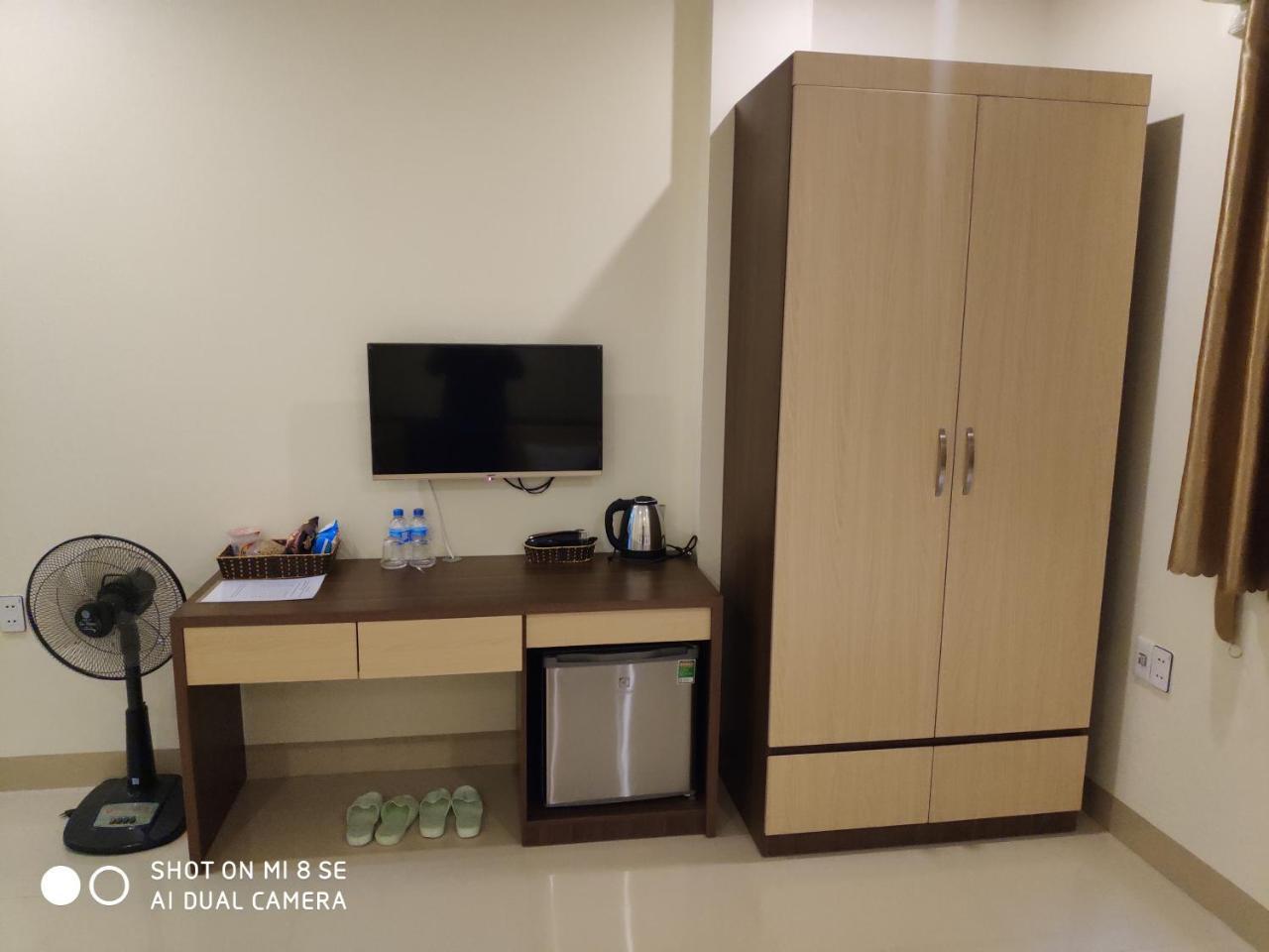 Ngoc Anh Hotel Ha Long Esterno foto